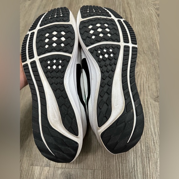 Men’s Nike Air Zoom Pegasus 40 Oregon Track Club Size 11.5 White - Picture 10 of 11